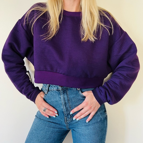New NIKE SPORTSWEAR CITY READY Purple FLEECE CREW crop top - Picture 6 of 6